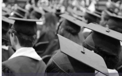 Management of Complementary Component in Internasional Islamic Education