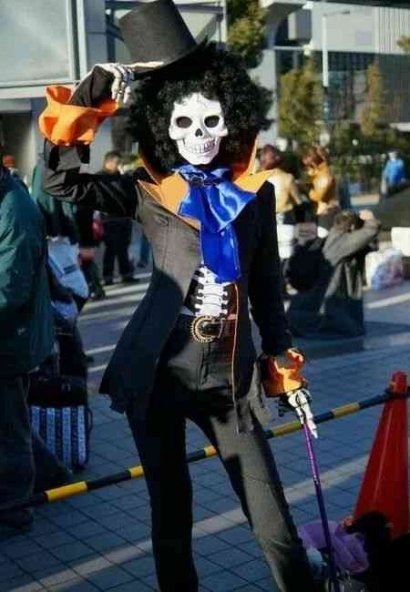 Dunia Alternatif dalam Balutan Cosplay: Pemberontakan Halus Anak Muda terhadap Normalitas