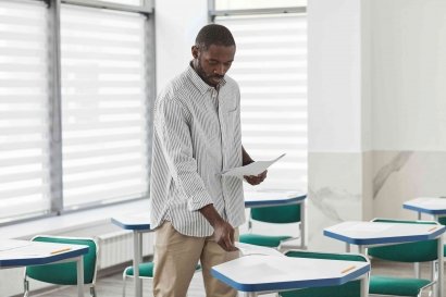Menjelang Hari Pertama Masuk Sekolah: Sekolah Masih Sepi, Tapi Hati Kami Sudah Penuh