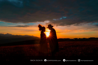 Pura-Puralah Bahagia