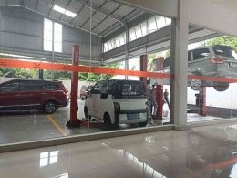 Service rutin di bengkel resmi (foto: widikurniawan)