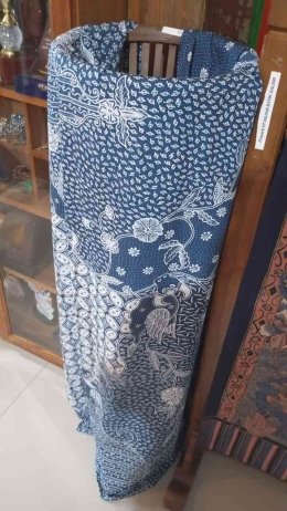 Batik corak bantengan yang menjadi ciri khas. Dok Pribadi